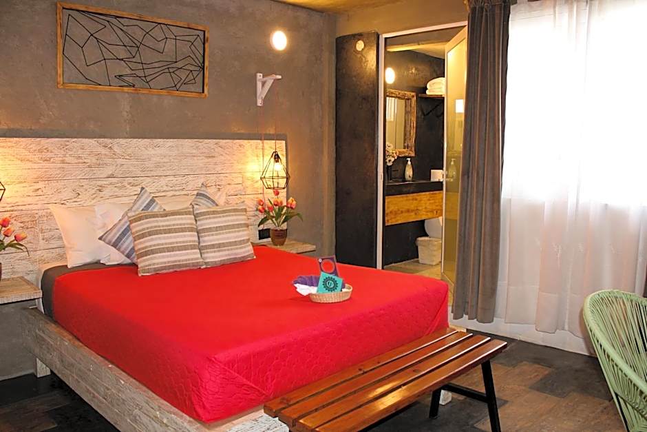 Casa Flora Handmade Hotel