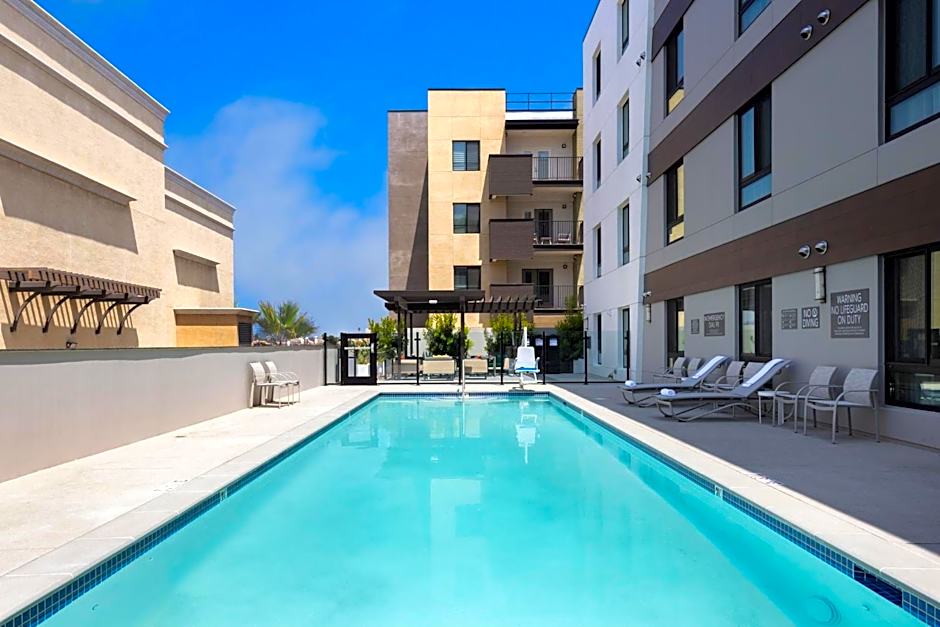 Holiday Inn Hotel And Suites Monterey Park Los Angeles By IHG