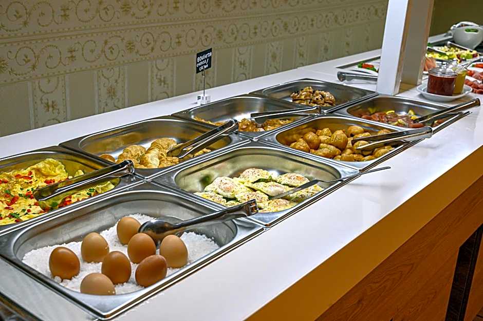 Parthenon Art Executive Wing