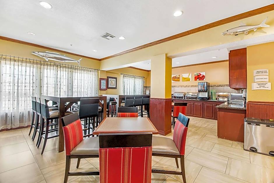 Quality Inn & Suites Galveston - Beachfront