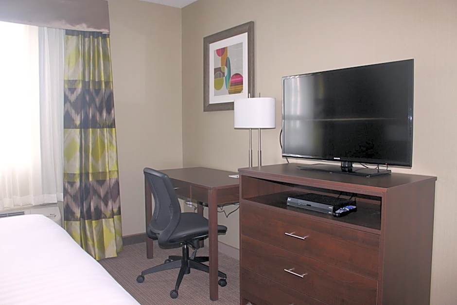 Meridian Inn & Suites Lloydminster