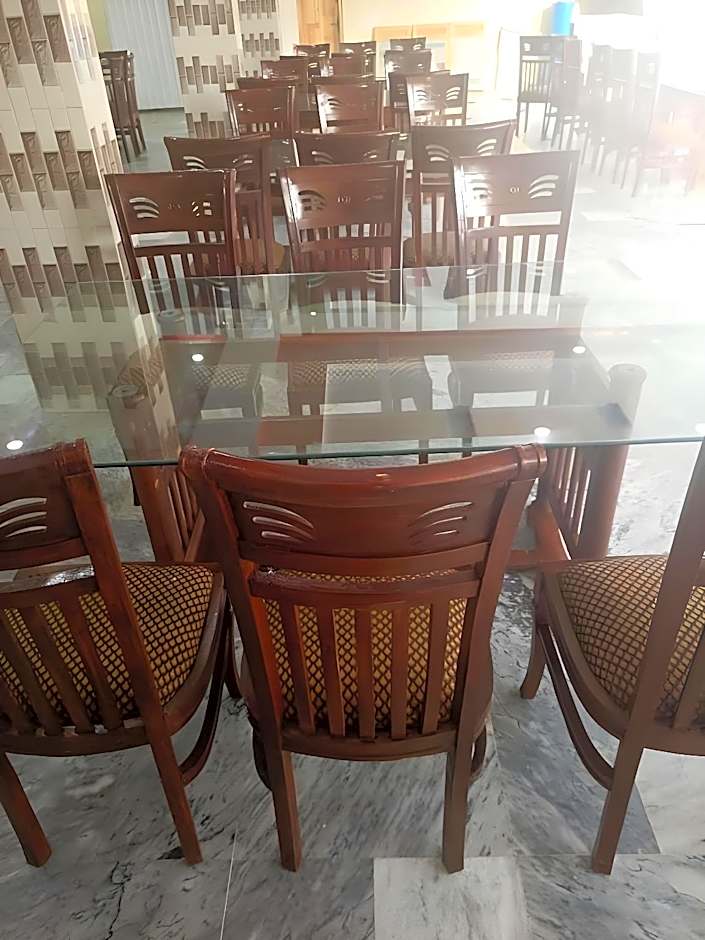 Bright Star Hotel and Restaurent