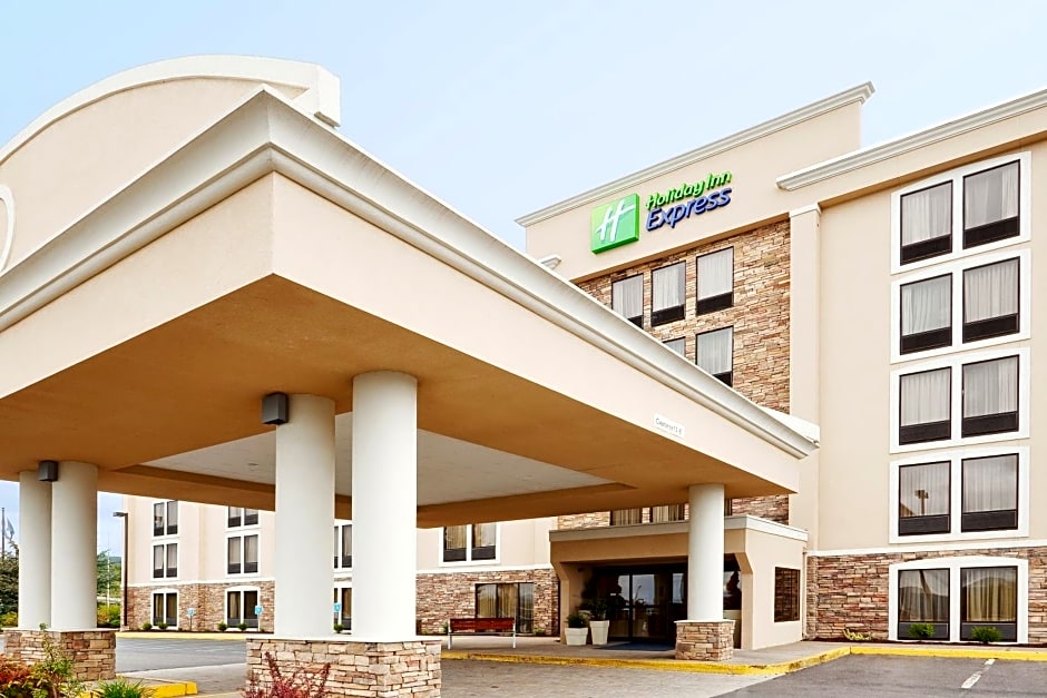 Holiday Inn Express Wilkes-Barre East