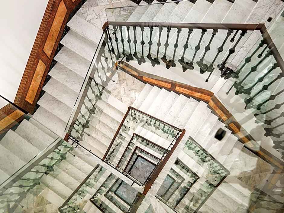 H10 Urquinaona Plaza