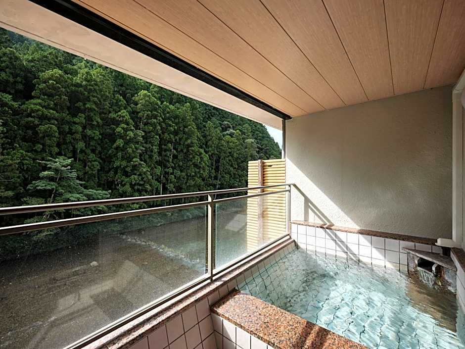 Sansuikan Kawayu Midoriya