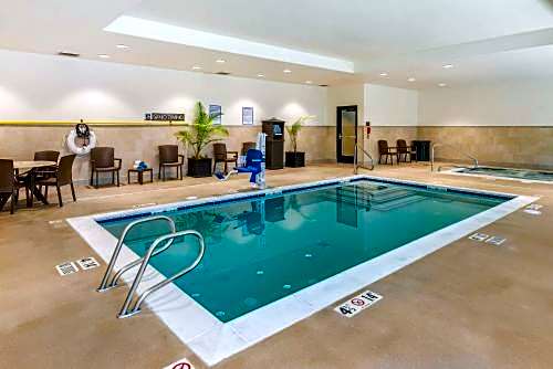 Comfort Suites Midland West