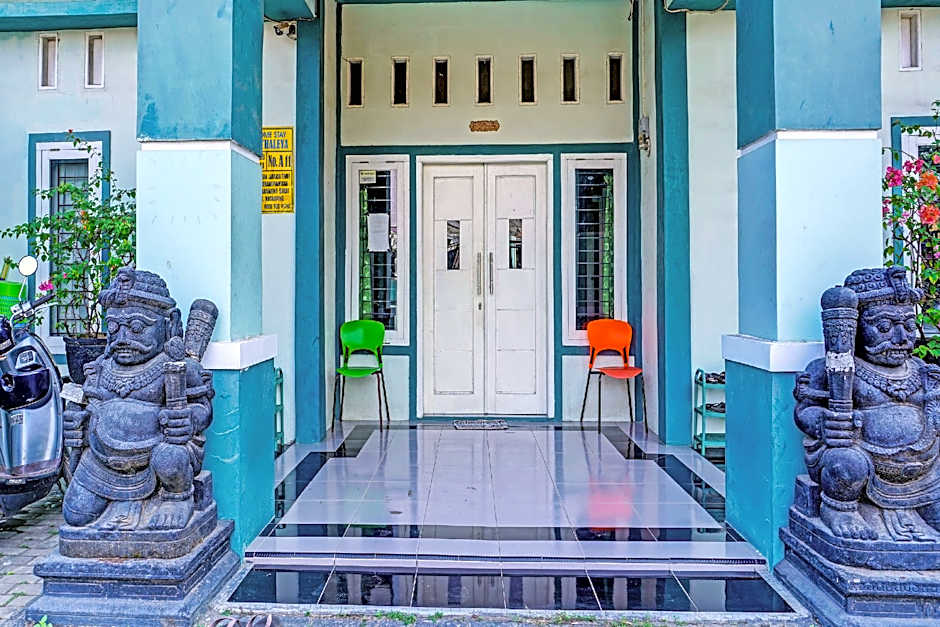 Hotel O Home Stay Elis Cateliya Syariah