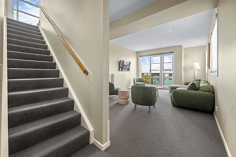 Deep Blue Hotel & Hot Springs