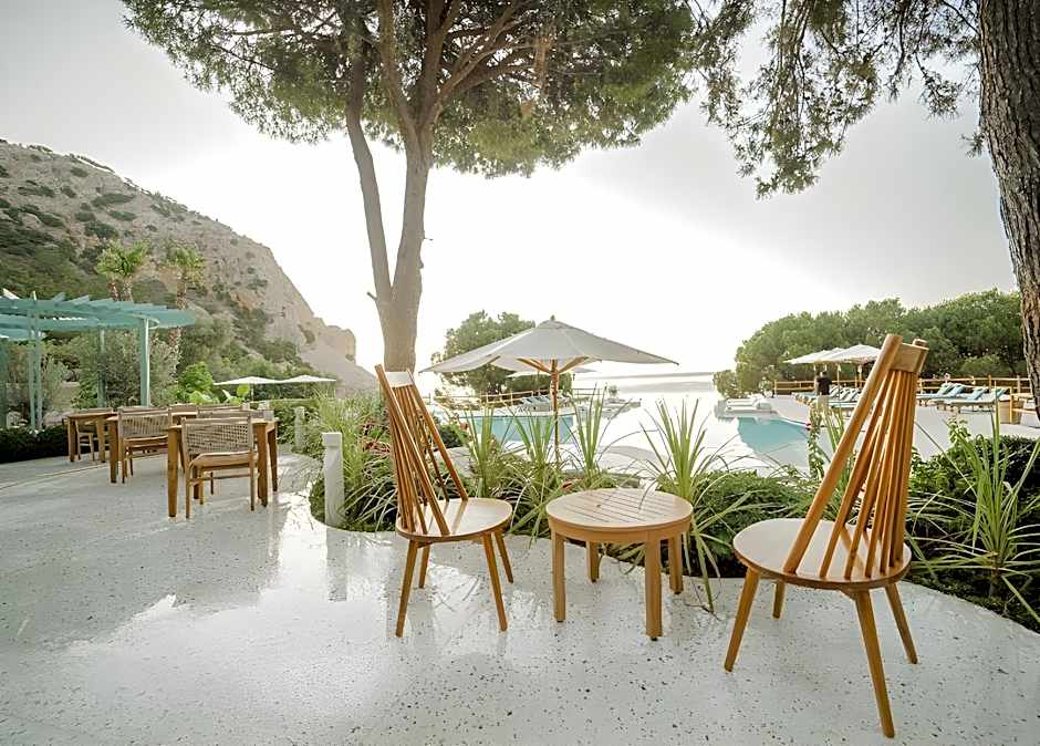 Perios Beach House - Adults Only