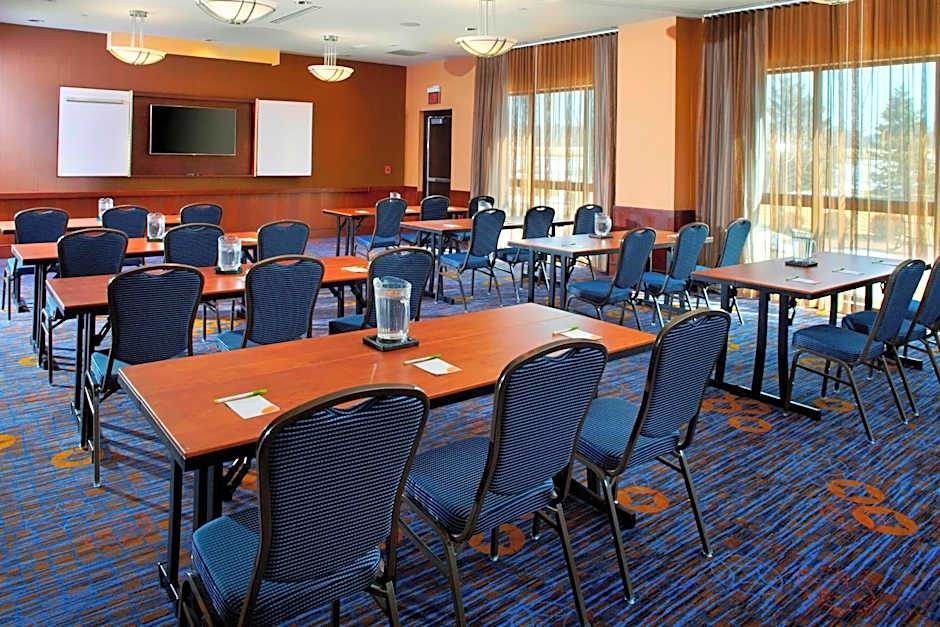 Courtyard by Marriott Dayton-University of Dayton