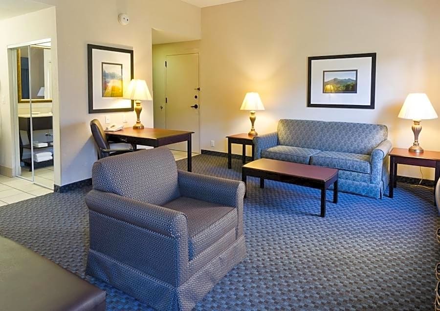 Hampton Inn Mount Airy