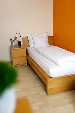 Economy Single Room