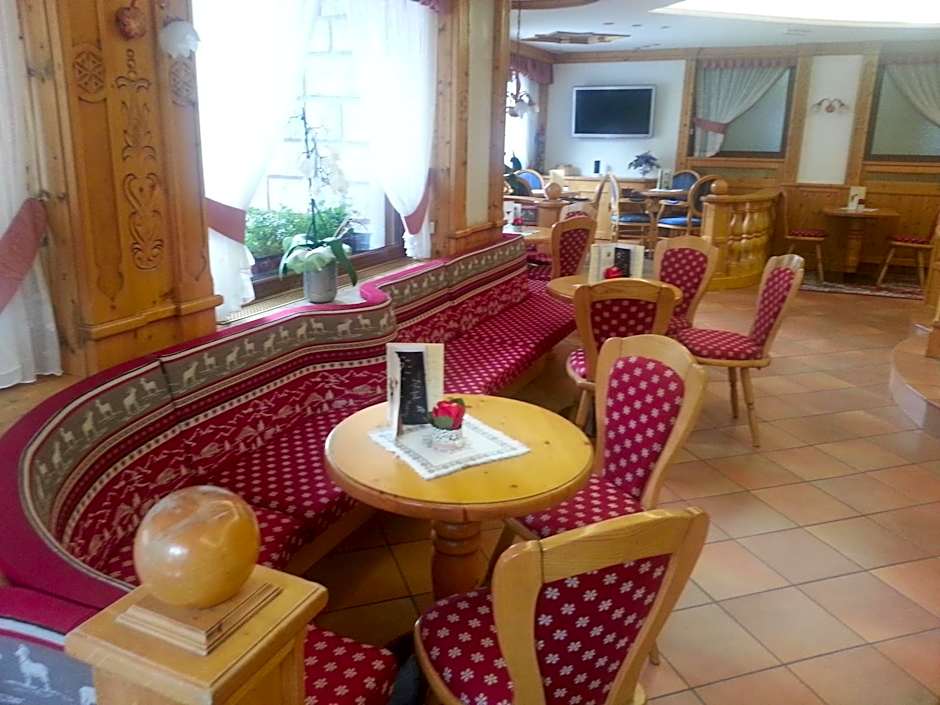 Hotel St. Raphael