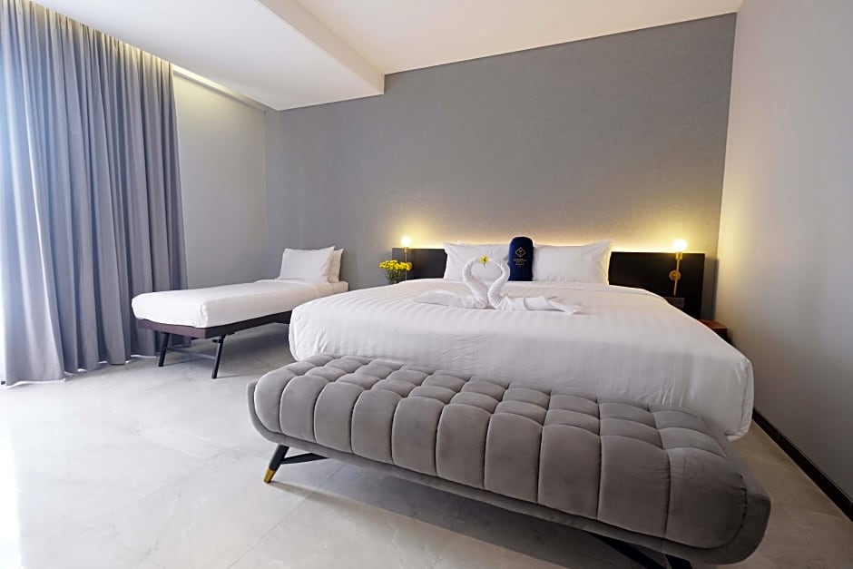 Hotel Youstay Semarang by Sinergi