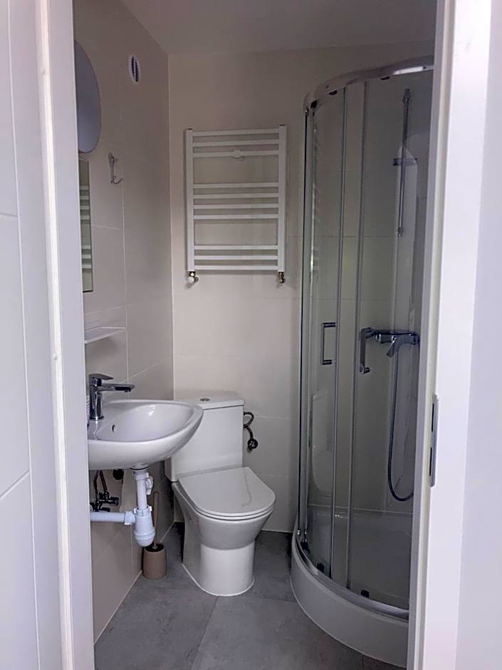 Hostelik Przy Przystanku