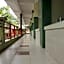 Pandu Lakeside Parapat Hotel
