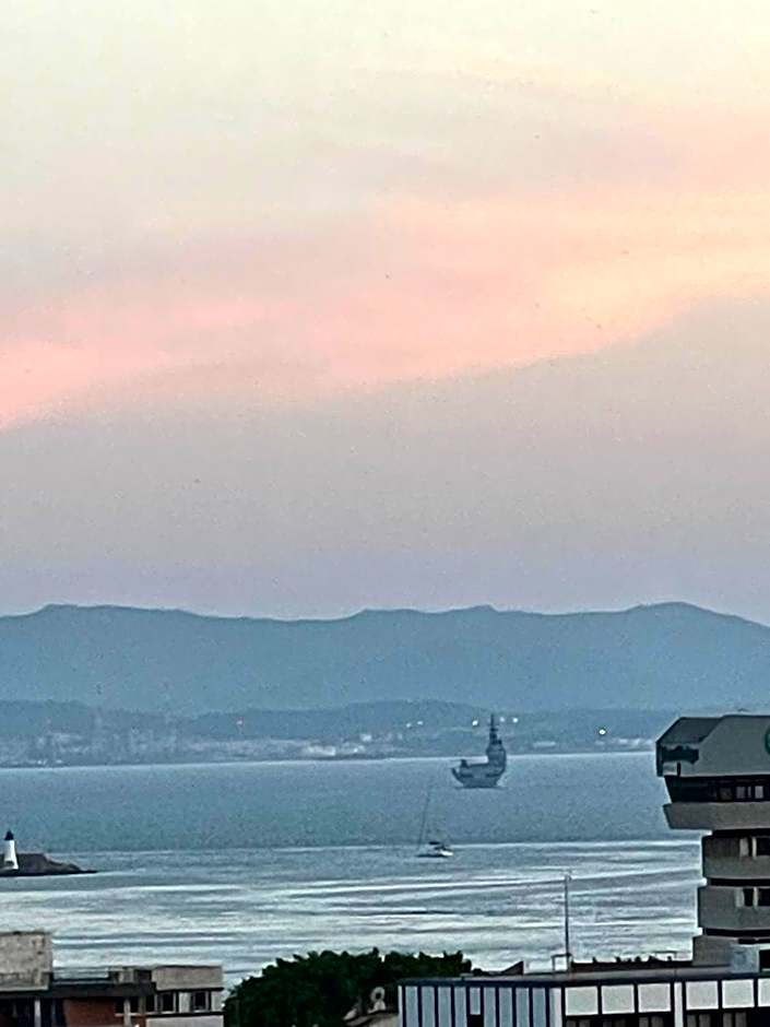 18 Dante Luxury Suites