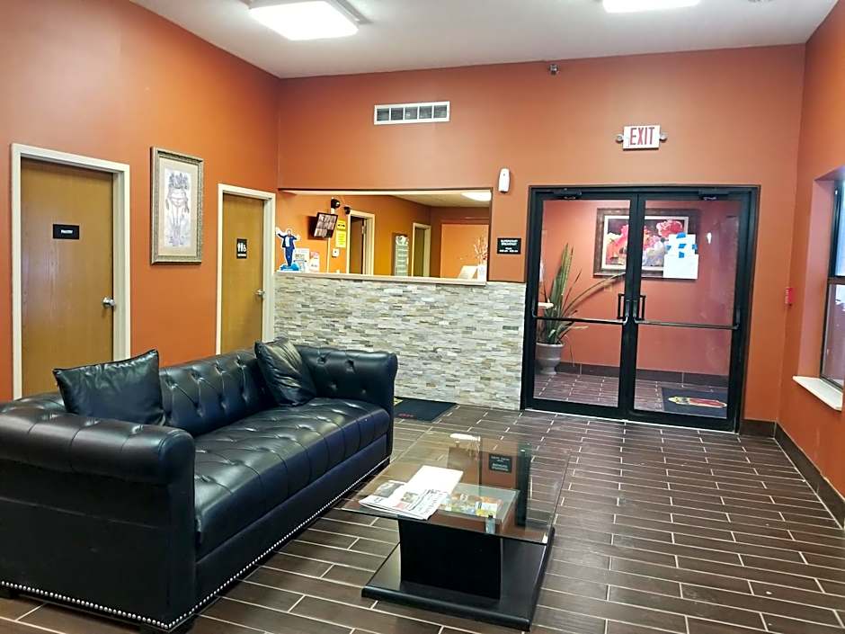 Super 8 by Wyndham Bellefontaine