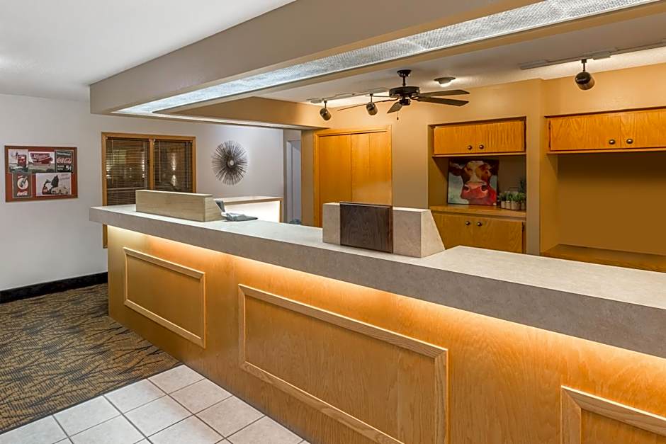 Americas Best Value Inn and Suites Atlantic
