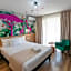 ibis Styles Venus