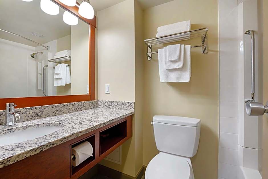 Best Western Plus Barclay Hotel