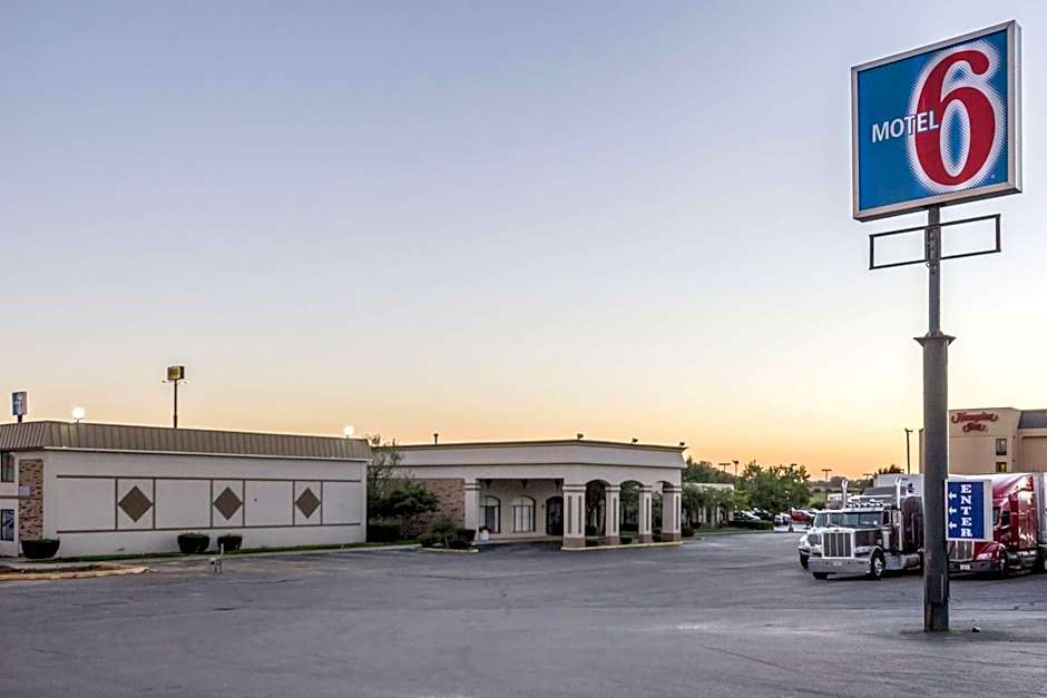 Motel 6-Springfield, OH