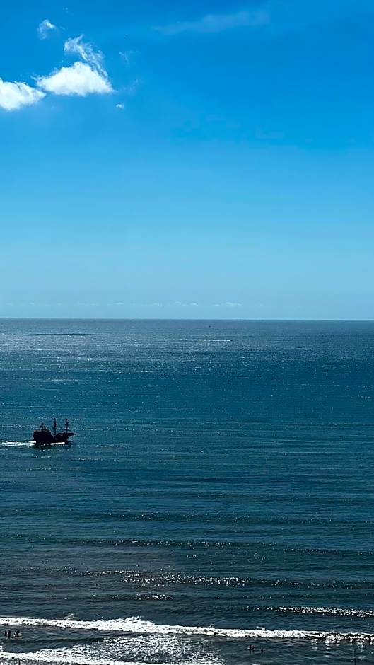 Apartamento em itapema com maravilhosa vista mar