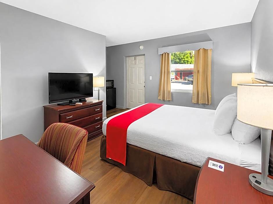 Stevens Motel by Capital O Ocala US 27
