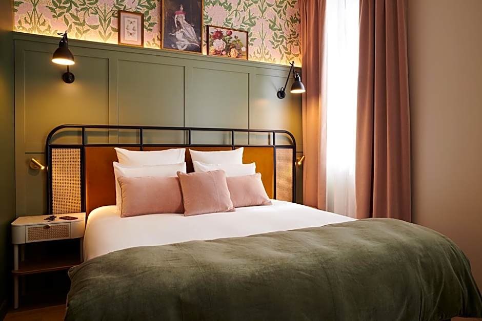 Square Lodge Hotel La Roche sur Yon - Handwritten Collection