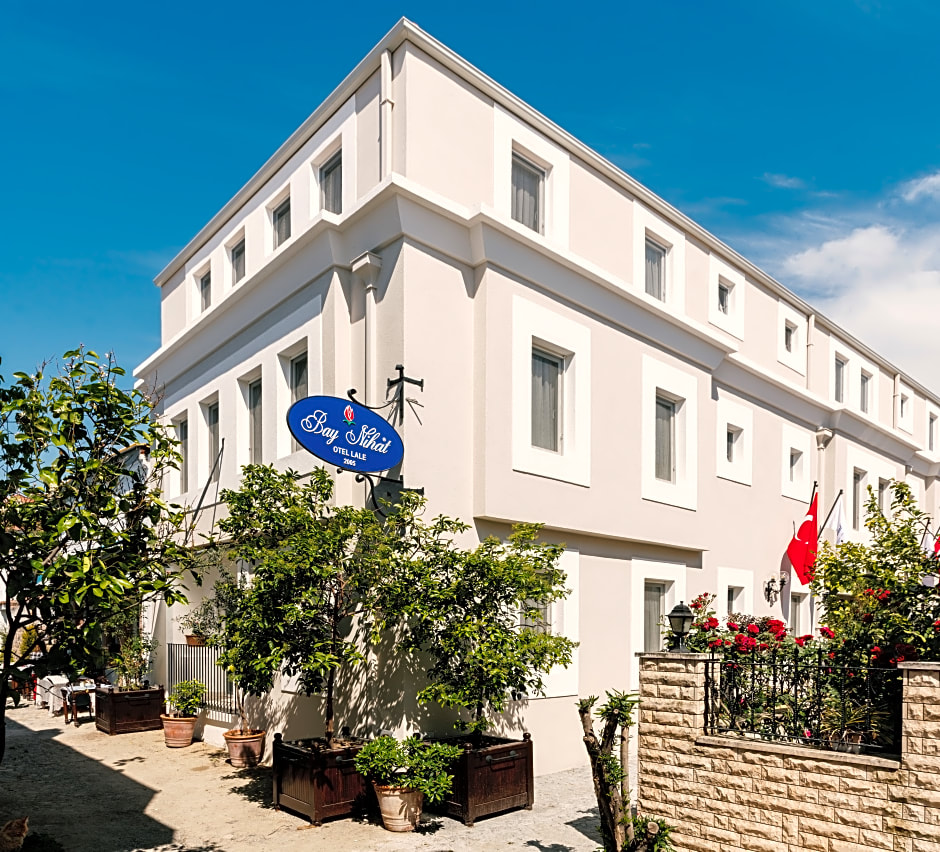 Bay Nihat Lale Otel