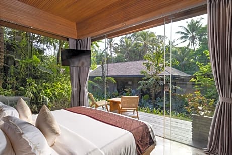 Grand Deluxe Terrace Garden View with Free Access to Titi Batu Club