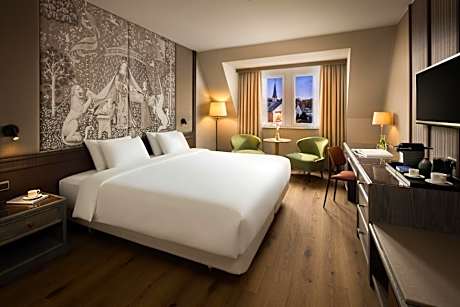 Superior Room with View