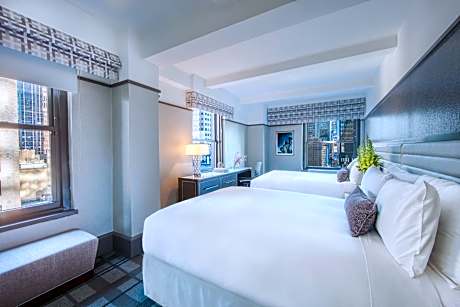 Premier Corner Two Queen Room