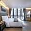 LEGEND Boutique Hotel