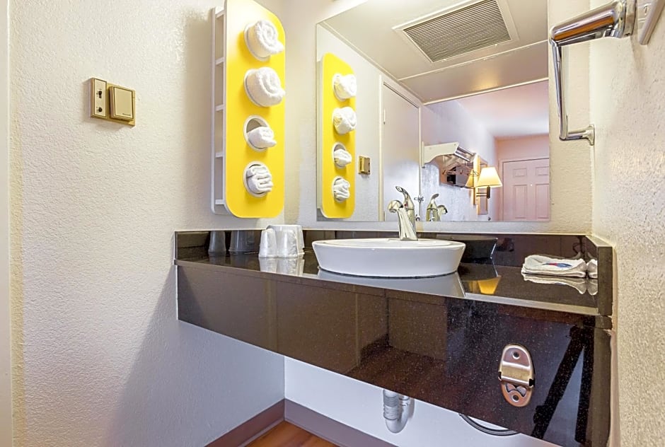 Motel 6 Mesa North
