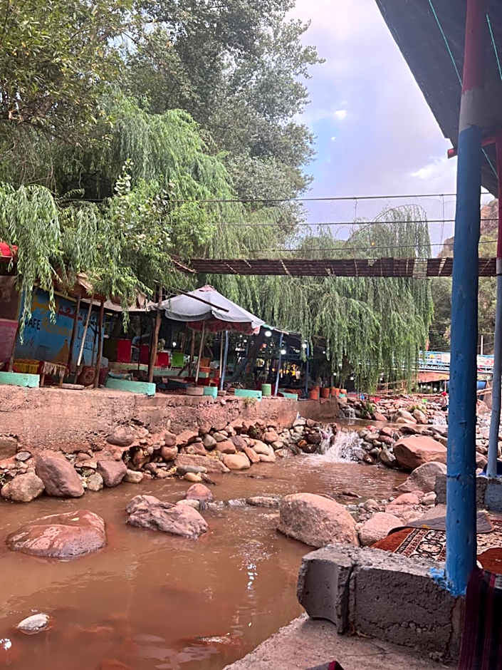 Riad Majdoulina chez JIJI