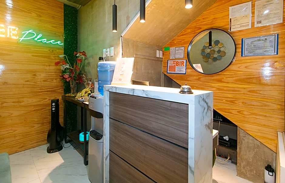 Rcee Place by RedDoorz