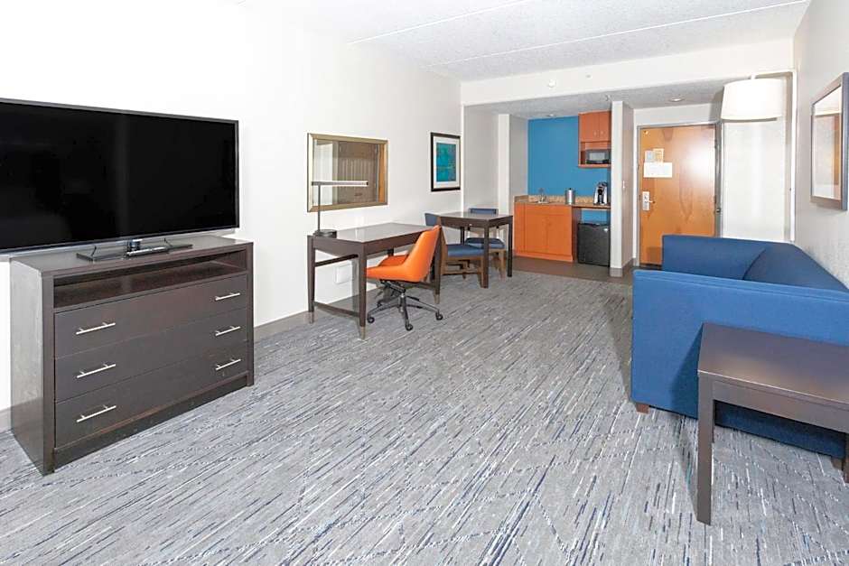Holiday Inn Express Hotel & Suites Jacksonville Airport By IHG