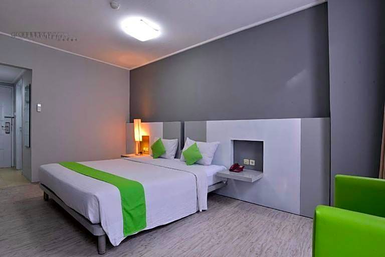 Grand Nanggroe Hotel