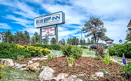 Blue Door Inn