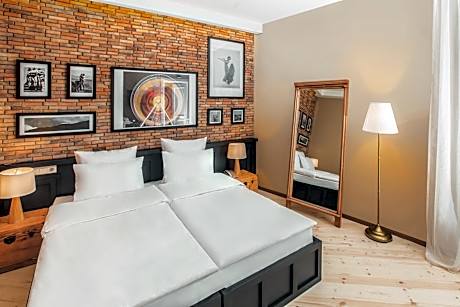 Compact Double or Twin Room