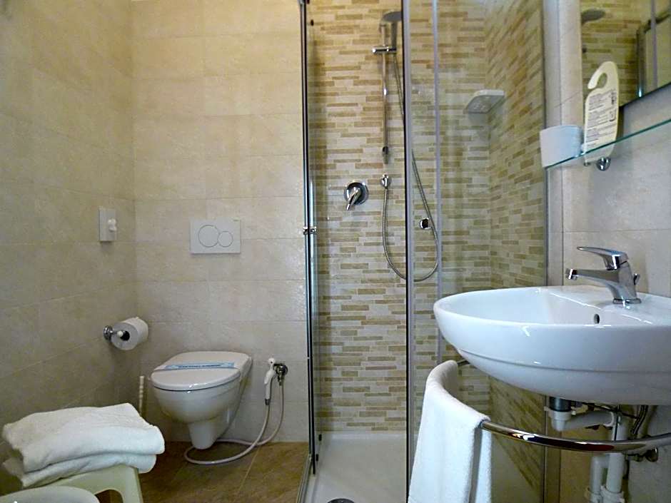 Hotel Trovatore
