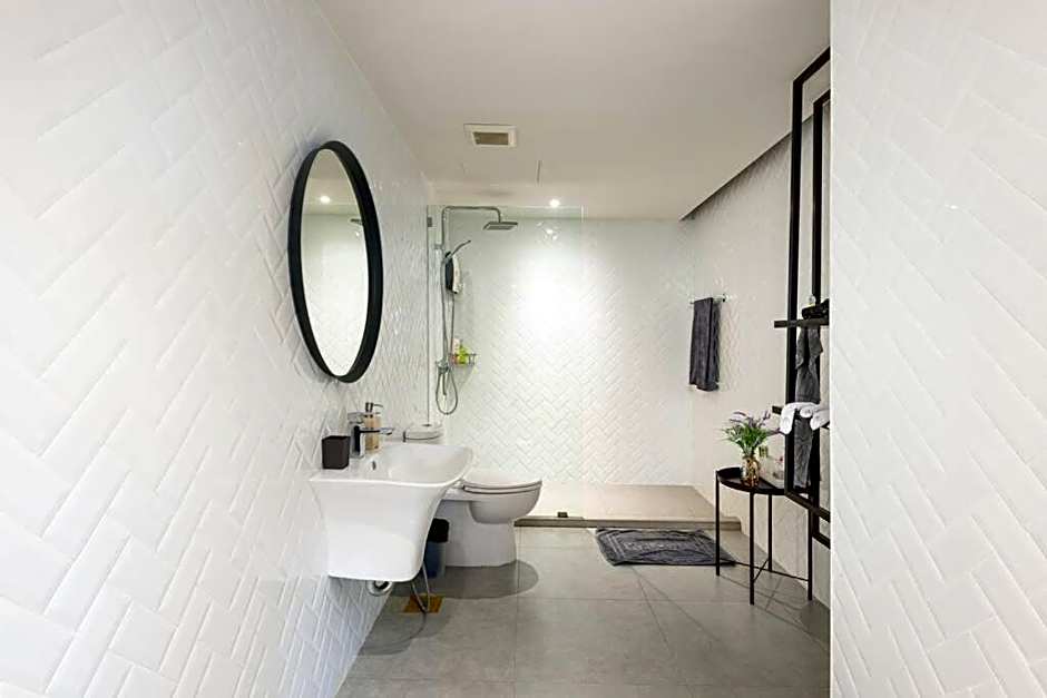 NEW 2Bedroom,2Bathroom, Fl46, Cityview 99qmNETFLIX