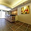 H  Hotel