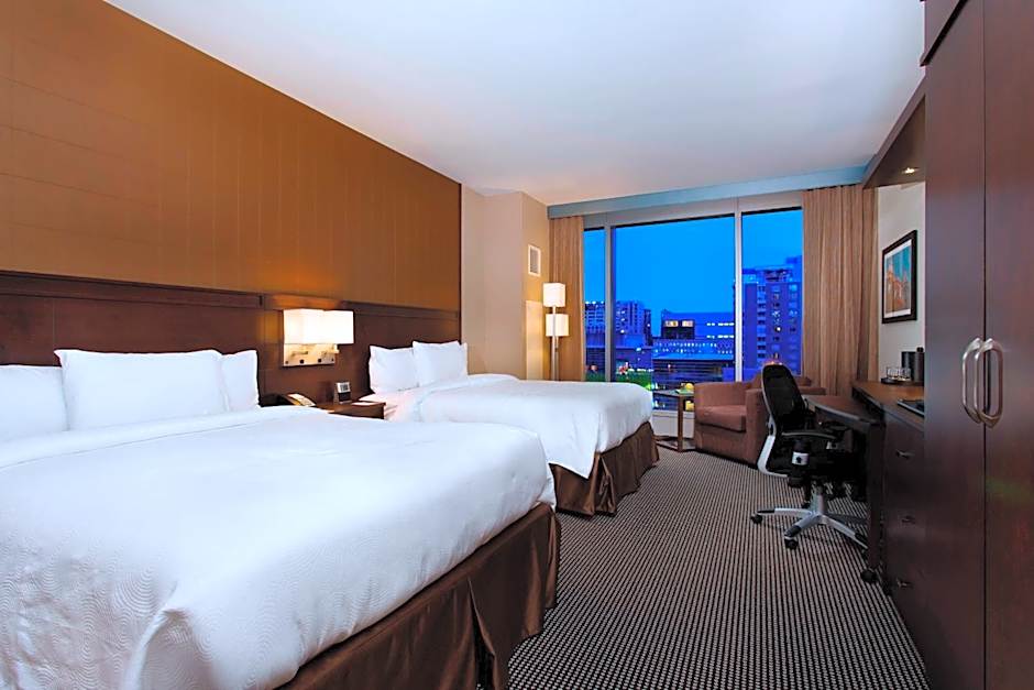 Courtyard by Marriott Montreal Downtown