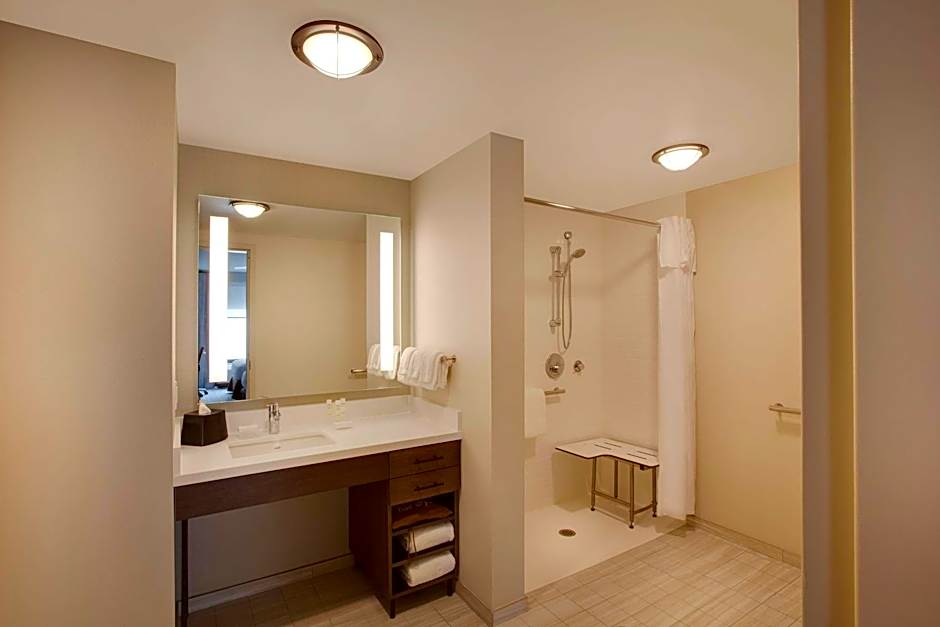 Homewood Suites By Hilton Louisville Downtown