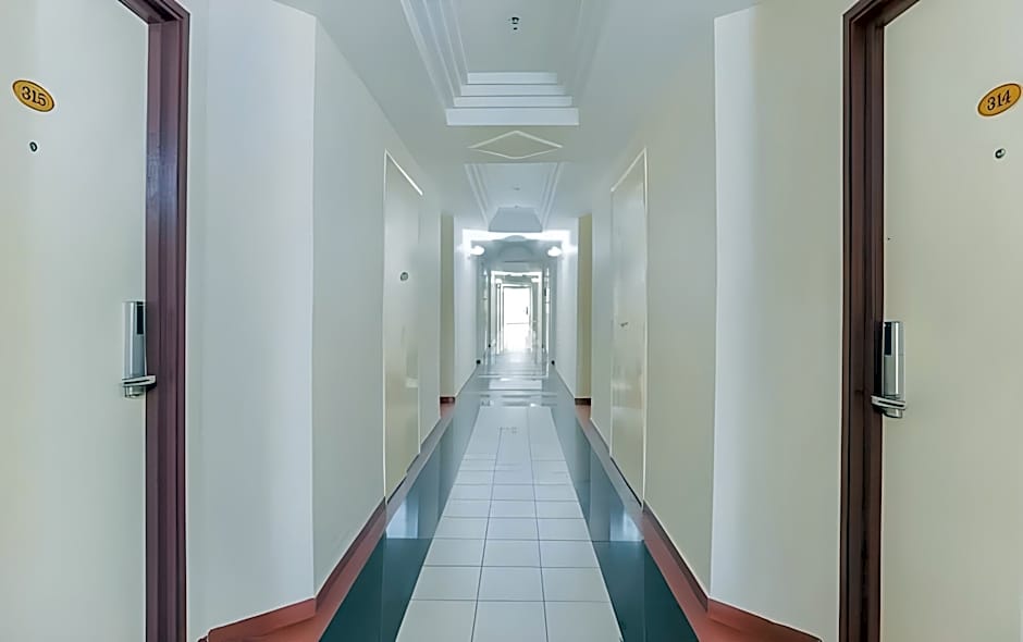 OYO 90899 Tube Hotel Melaka