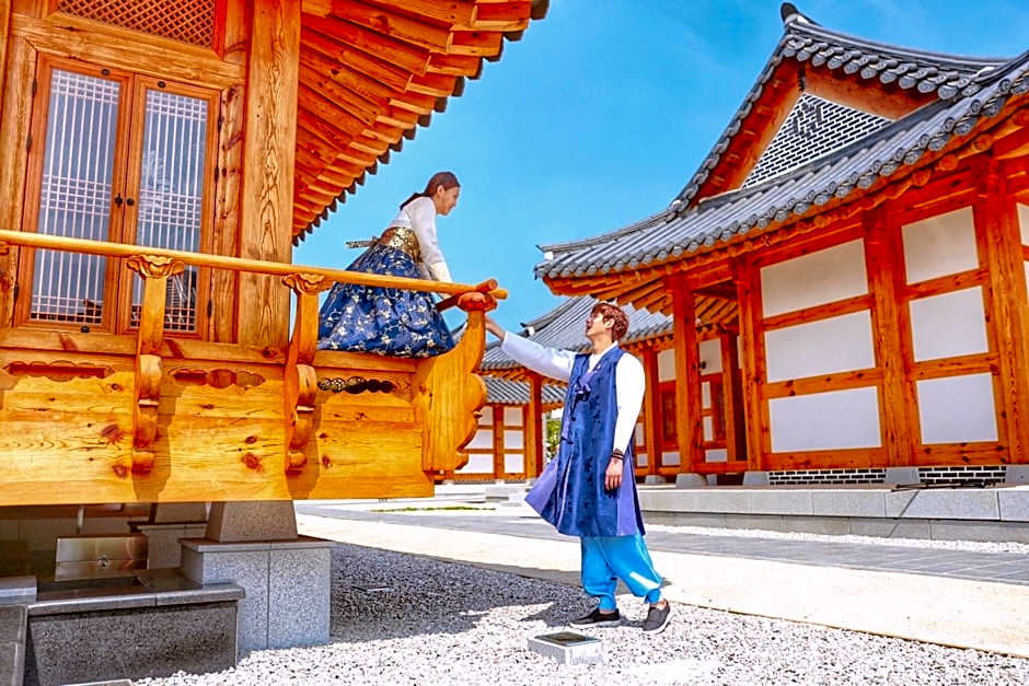 Hanok Hotel Namwonyechon By Kensington