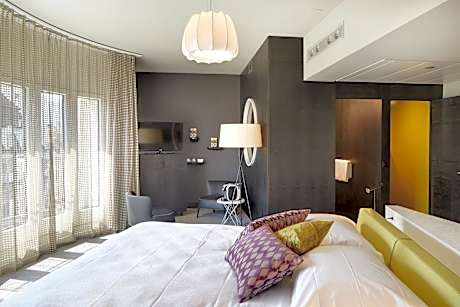 LIFESTYLE  Junior Suite