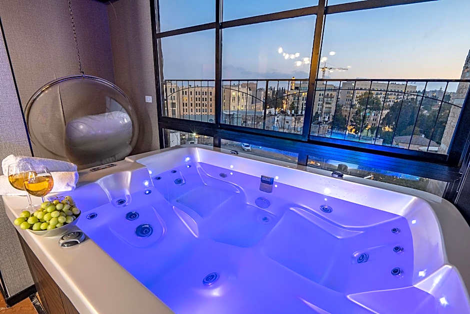 Spa on the walls - Mamilla View - Jerusalem ספא על החומות ירושלים